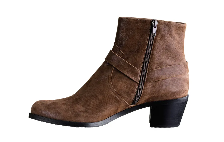 Br Cowgirl Tan