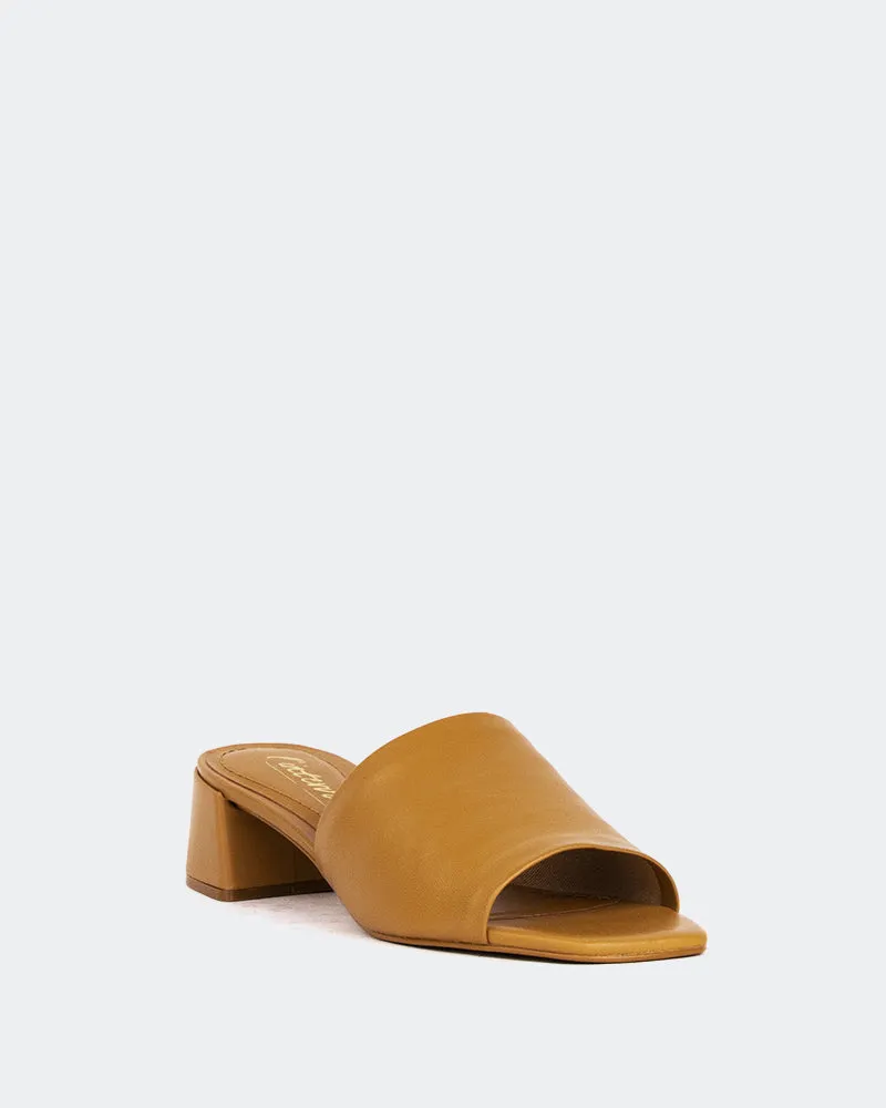 Fortunata Tan Leather
