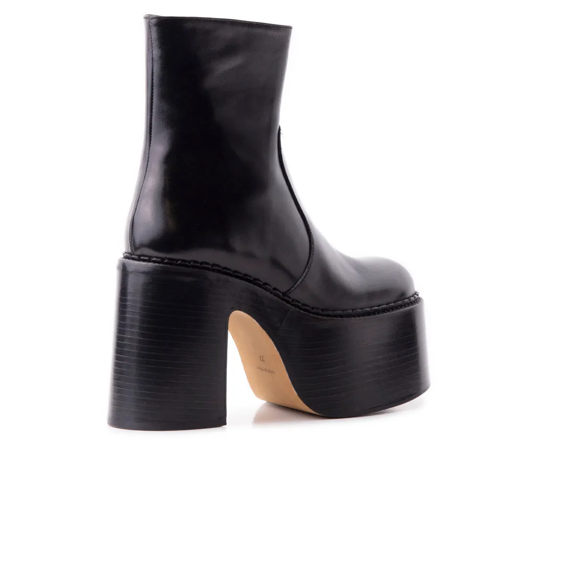 Gunner Black Leather