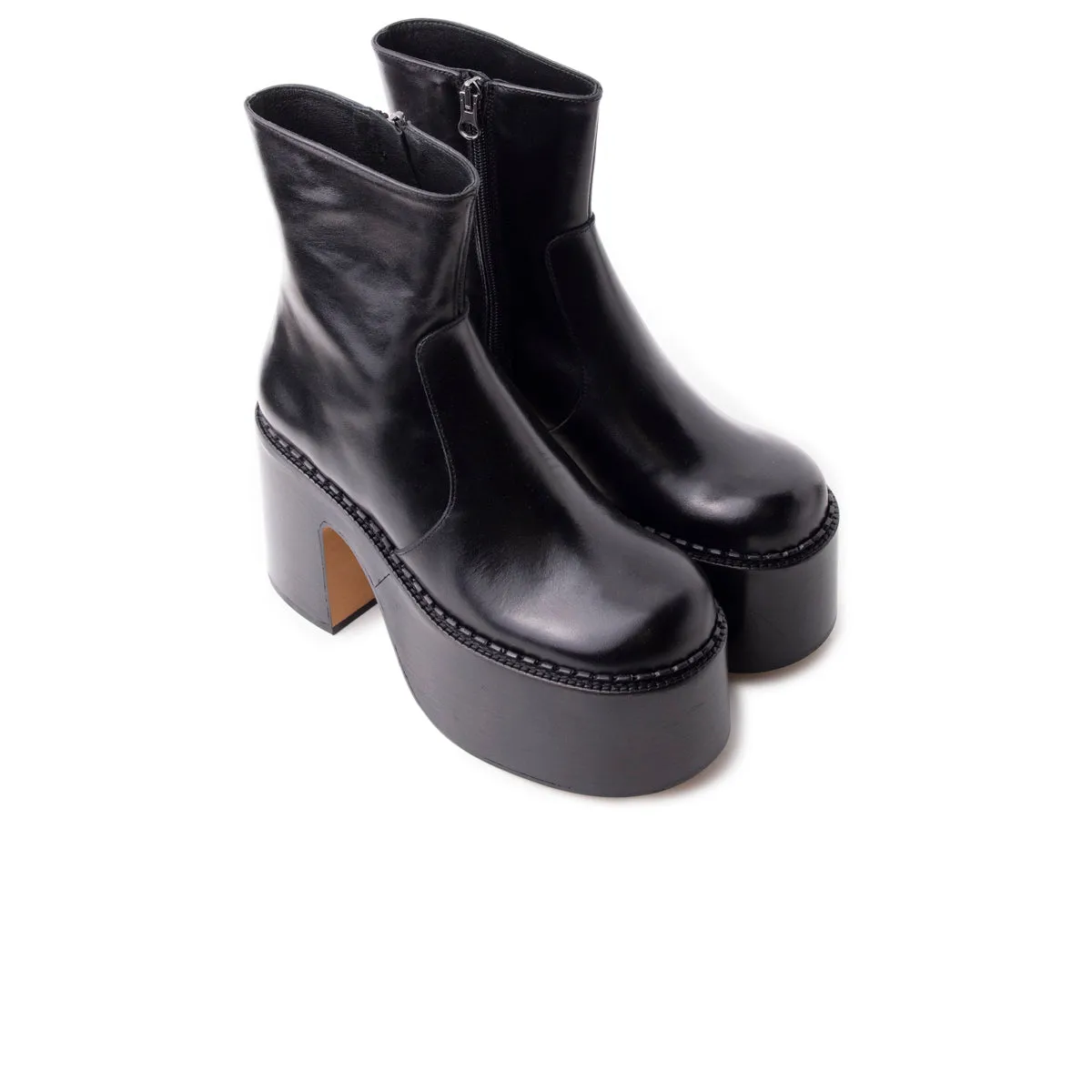 Gunner Black Leather