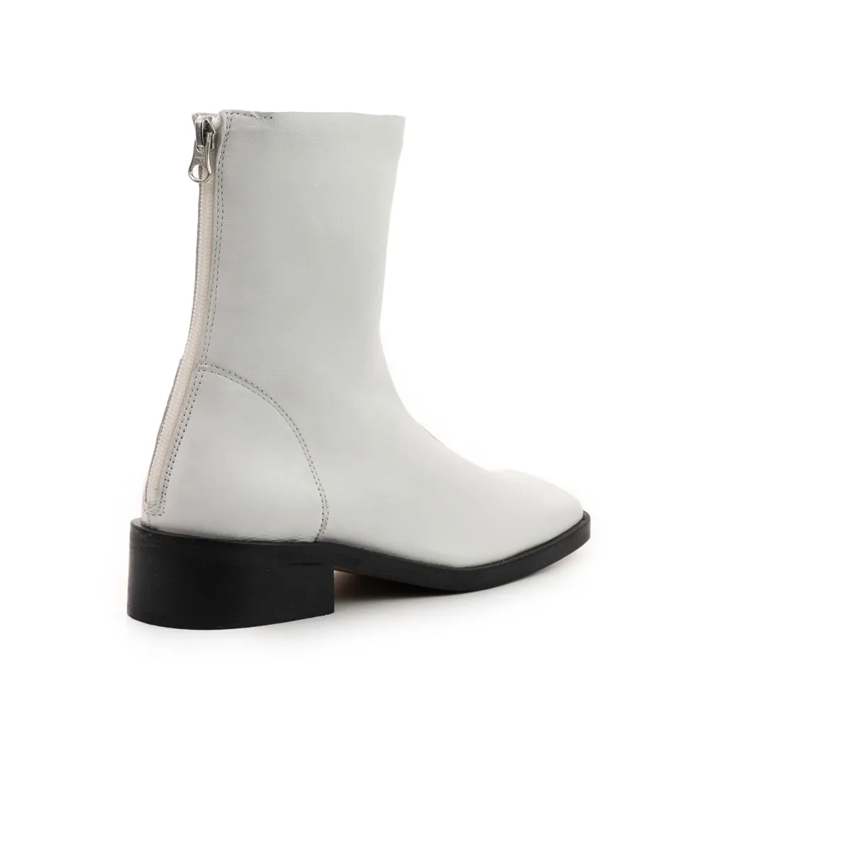 Jaca White Leather