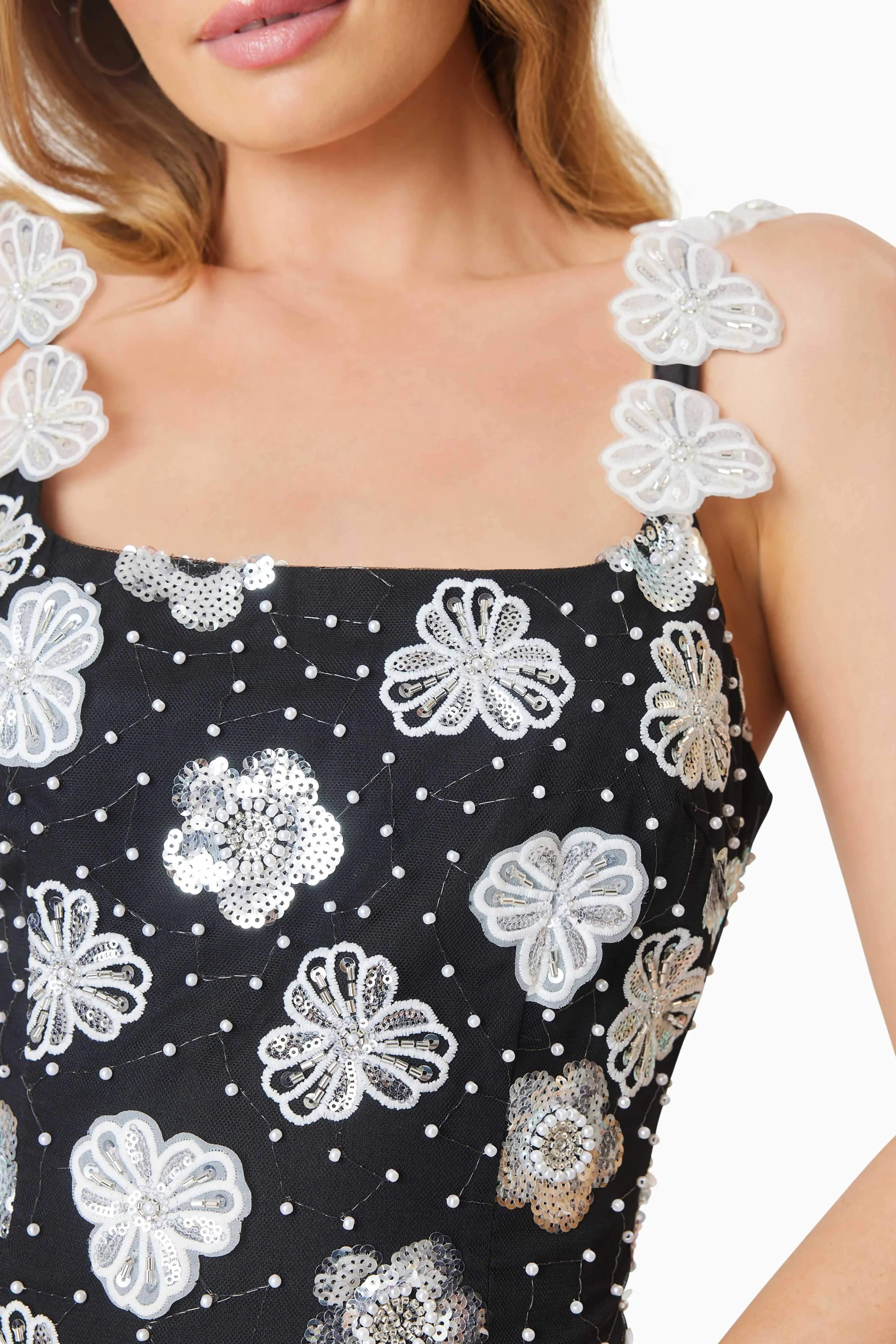 Jessamine Floral Mini Dress In Black