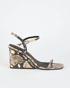 Mercer Heel Python