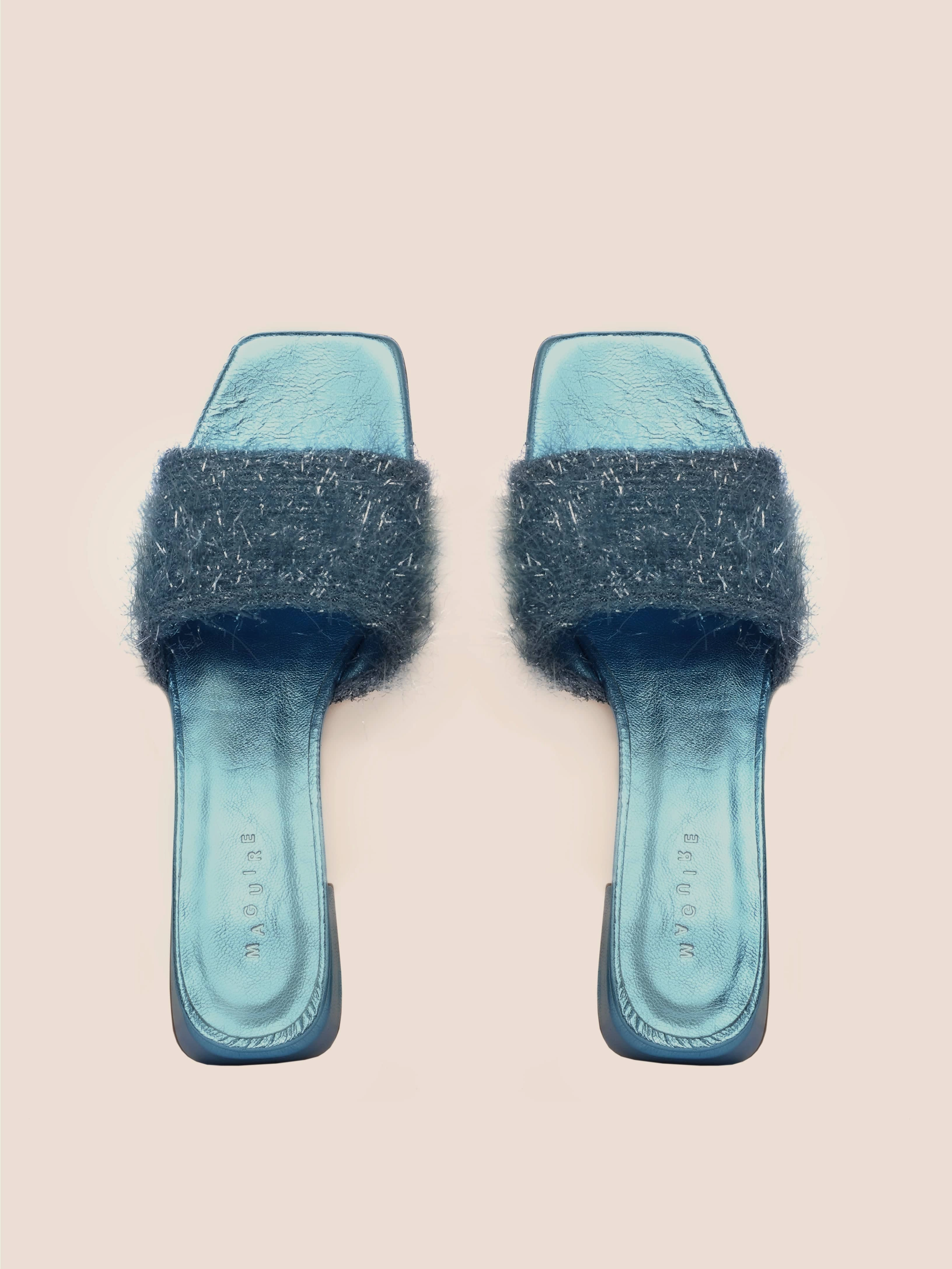 Mérida Blue Sandal