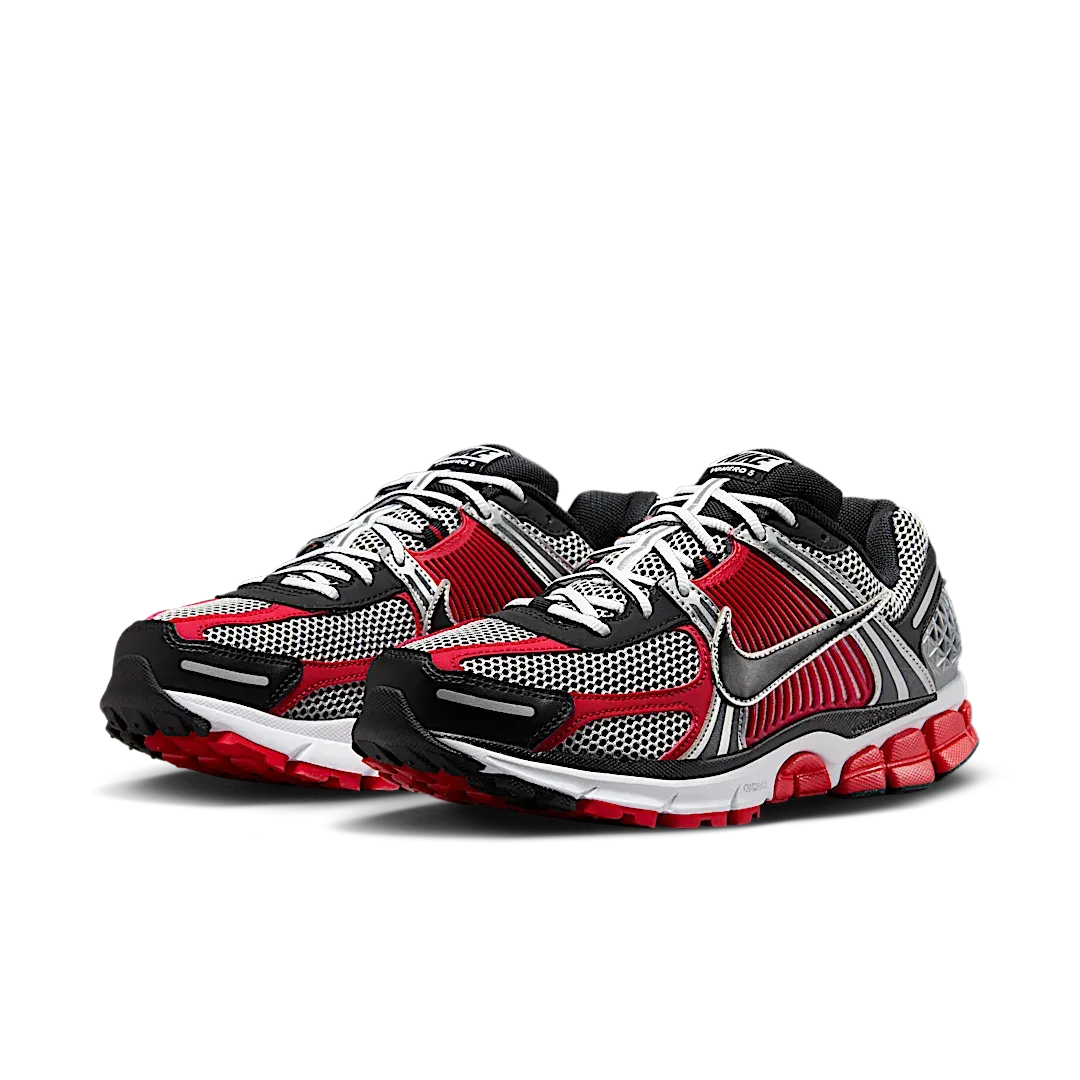 Nike Zoom Vomero 5 Metallic Silver University Red