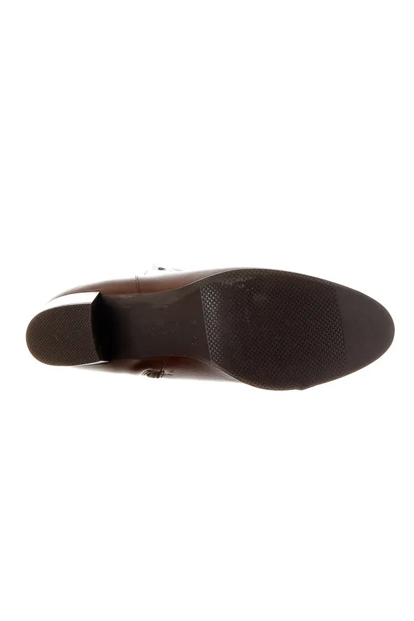 Pie Barn Brown