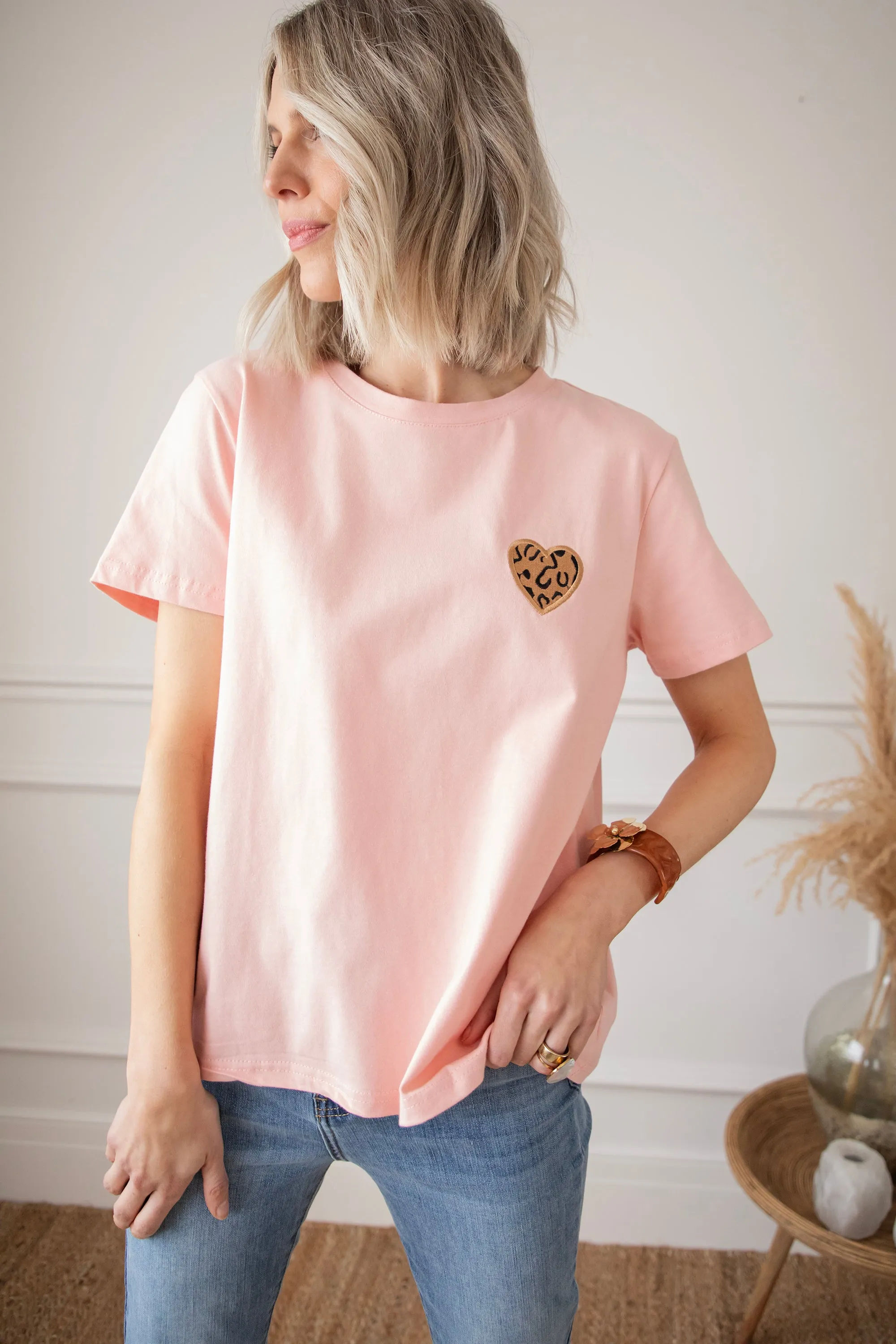 Wild Beating Heart Baby Pink - T-Shirt