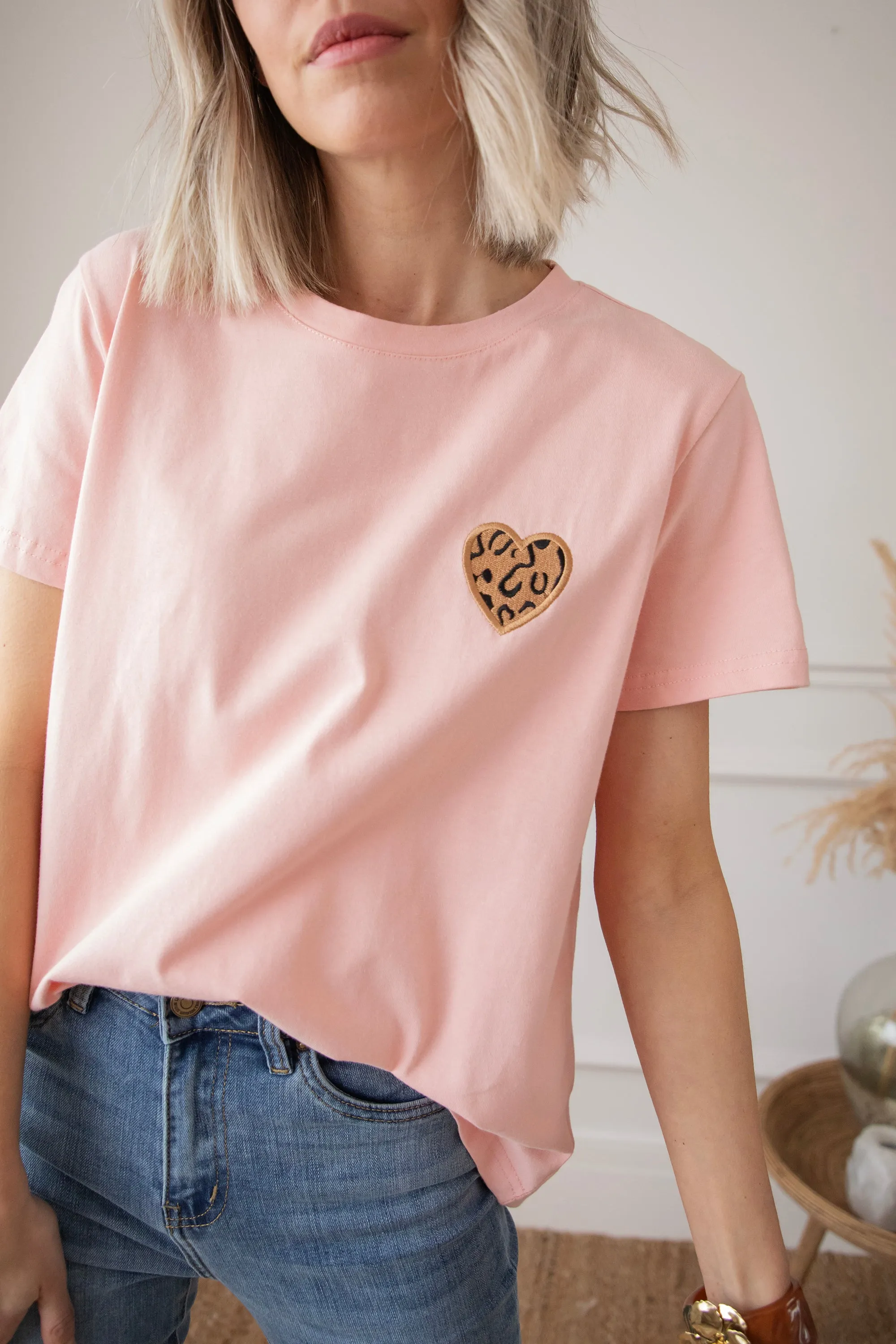 Wild Beating Heart Baby Pink - T-Shirt