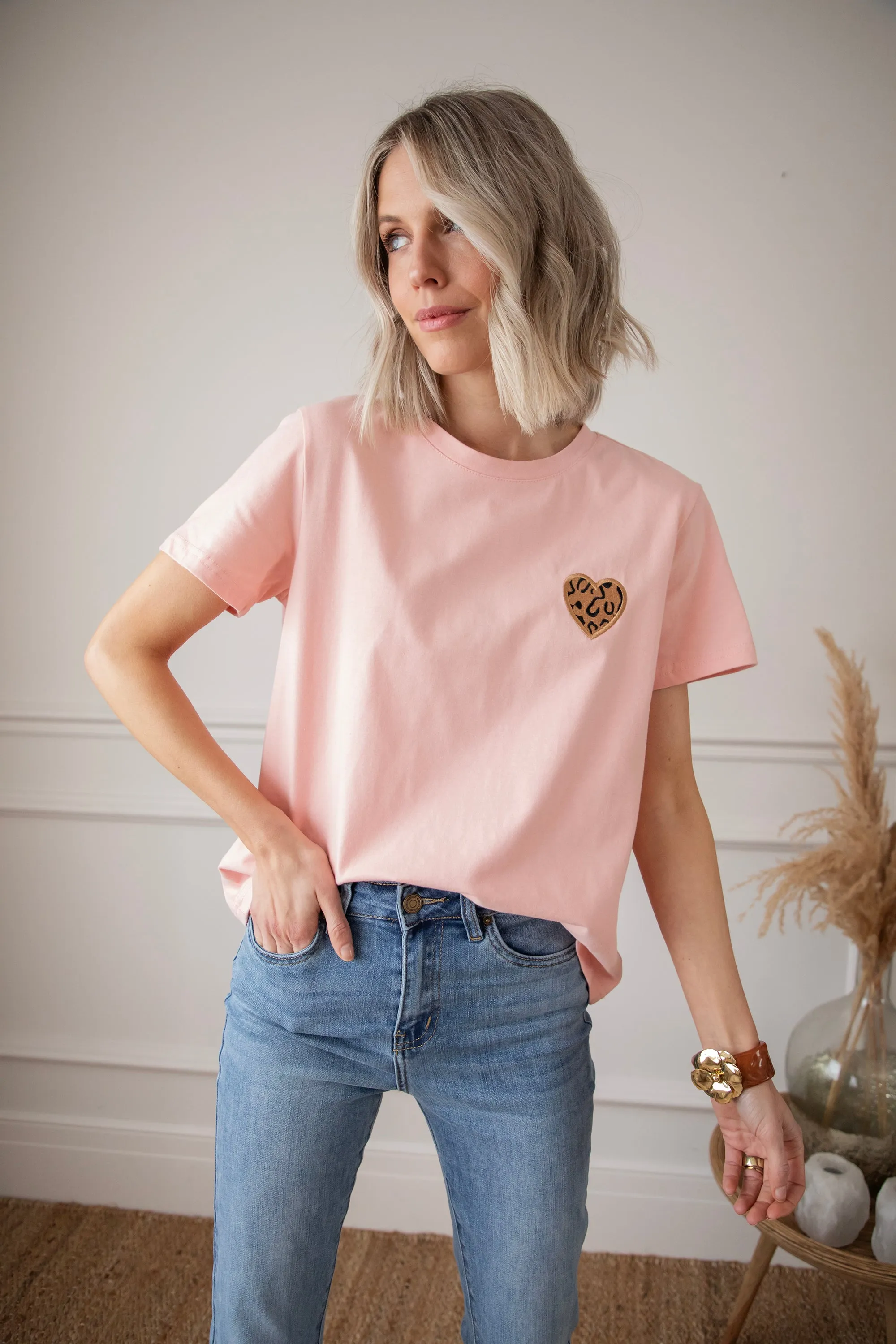 Wild Beating Heart Baby Pink - T-Shirt